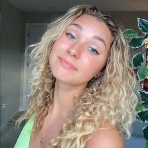 Meet your Posher, Summer